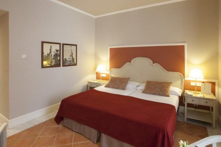 standard-room-hotel-vincci-la-rabida-sevilla
